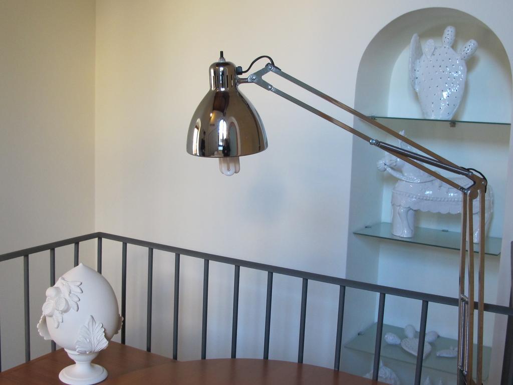 Casa Torre Di Mactheus Petraro Leilighet Giovinazzo Eksteriør bilde